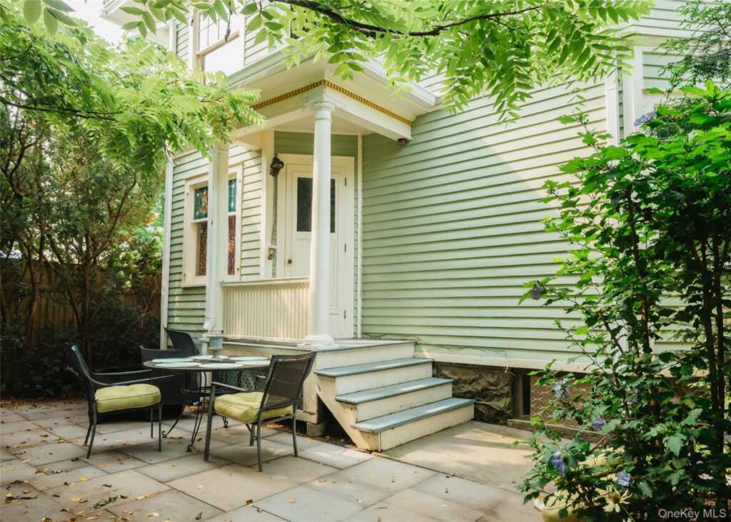140 Main Street, Kingston, NY 12401 - Photo 33 of 37