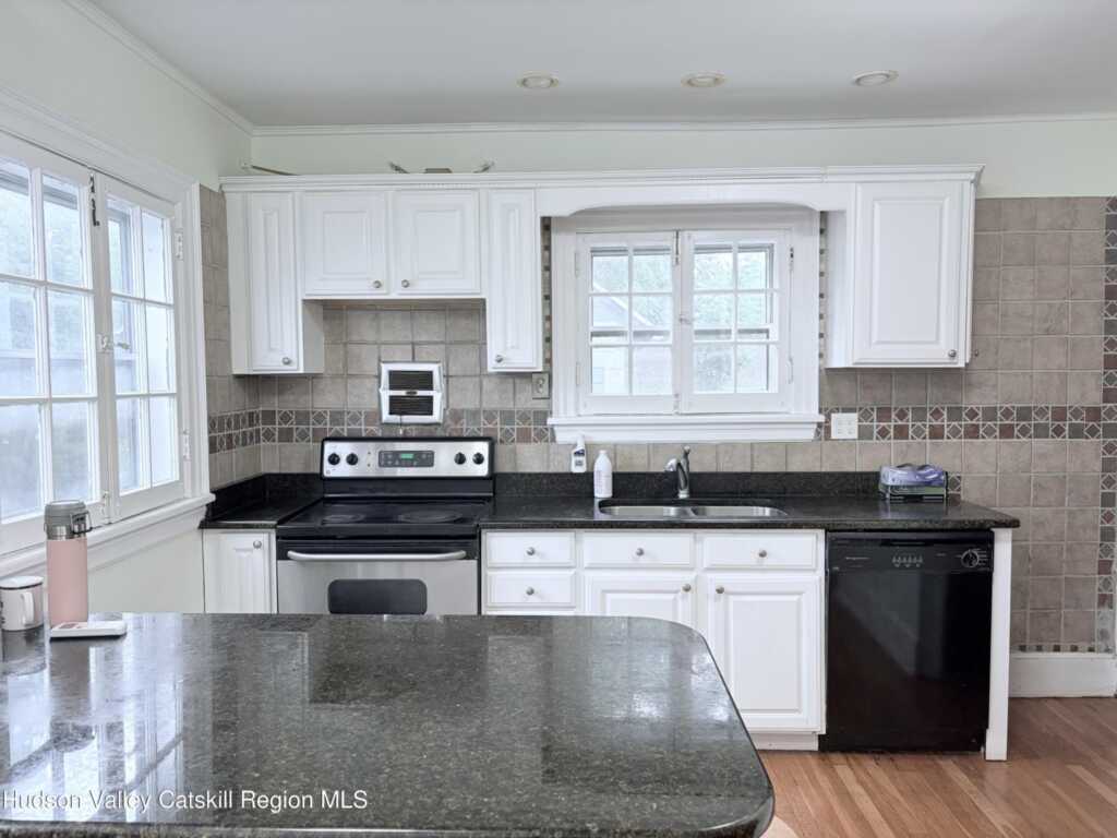 156 Hurley Avenue, Kingston, NY 12401 - Photo 3 of 31