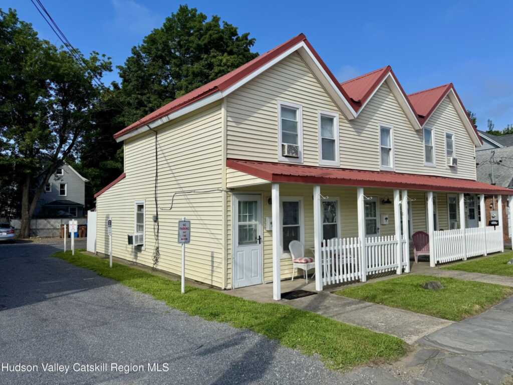 11-13 Wiltwyck Avenue, Kingston, NY 12401 - Photo 4 of 16