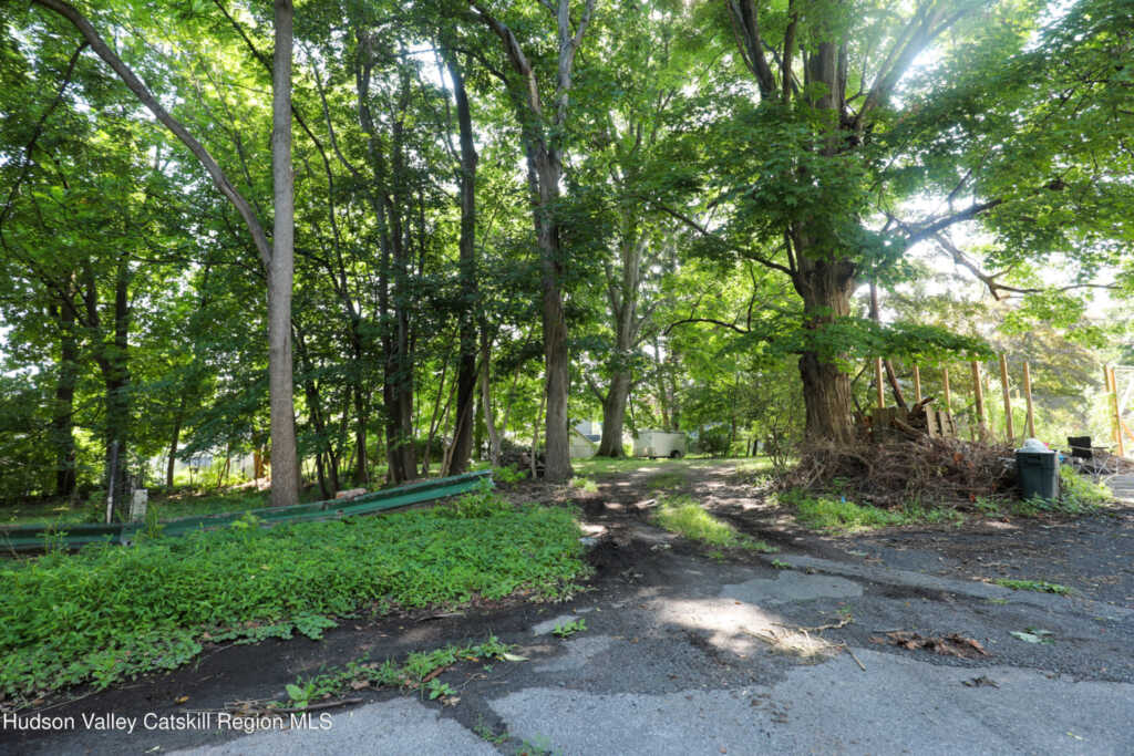 12-16 Lounsbury Place, Kingston, NY 12401 - Photo 26 of 26