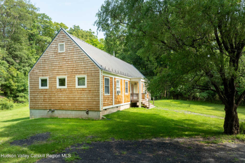 248 Stoll Road, Saugerties, NY 12477 - Photo 17 of 24
