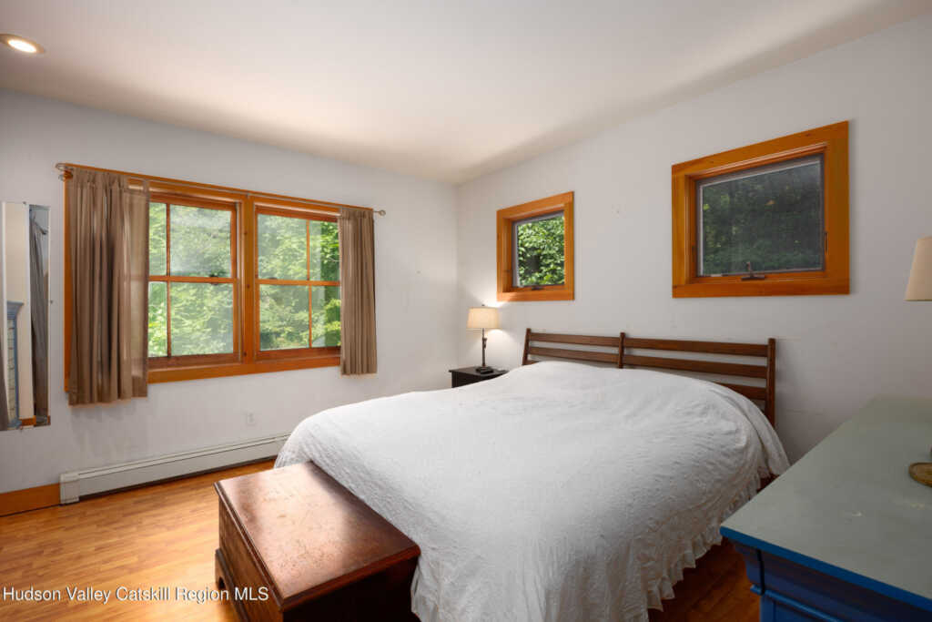 248 Stoll Road, Saugerties, NY 12477 - Photo 8 of 24