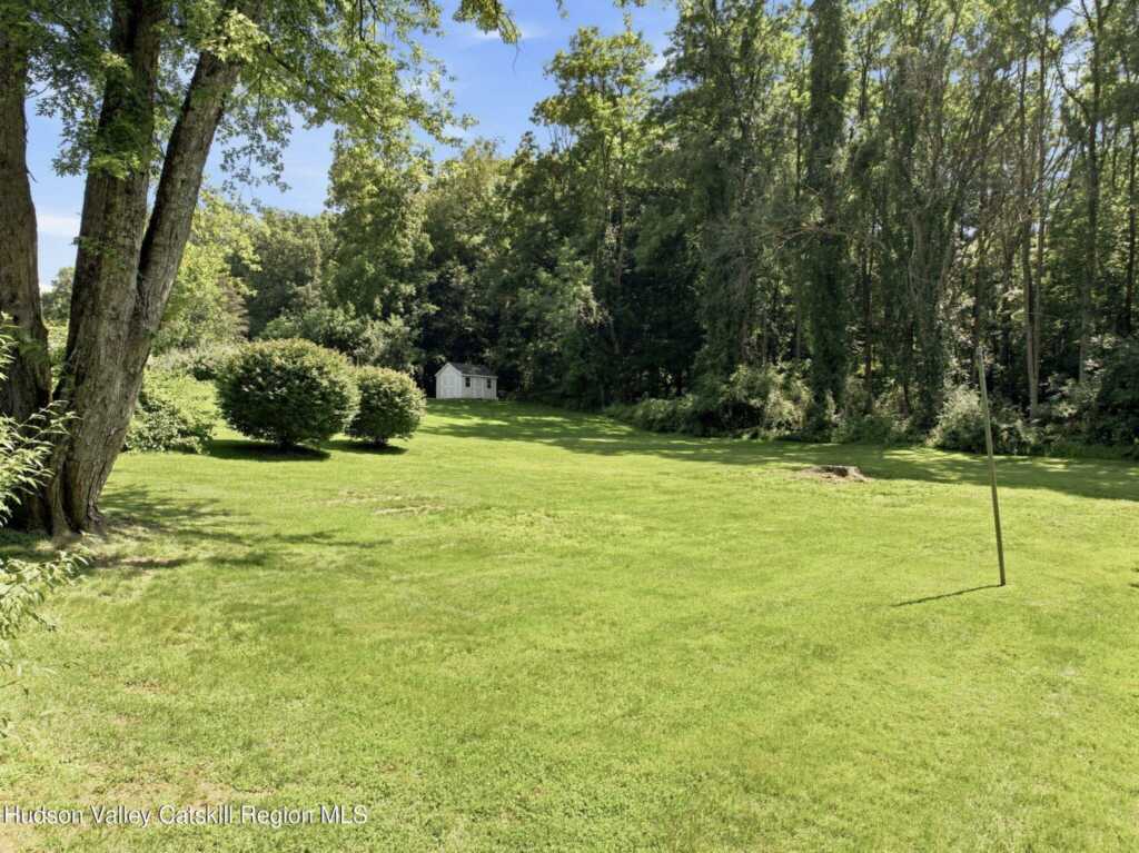 120 Altamont Drive, Hurley, NY 12443 - Photo 34 of 39