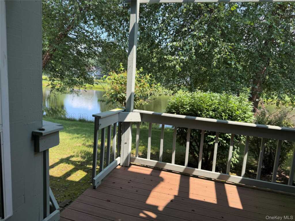 15 Pond Drive, Rhinebeck, NY 12572 - Photo 9 of 29