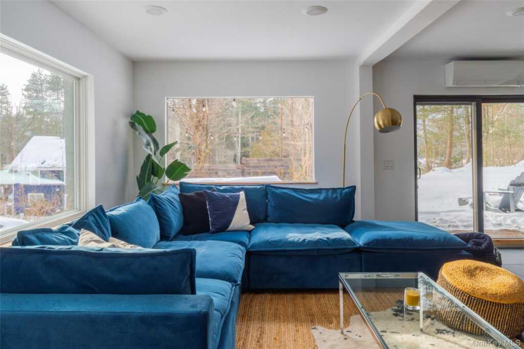 15 Lake View Drive, Woodstock, NY 12448 - Photo 4 of 42