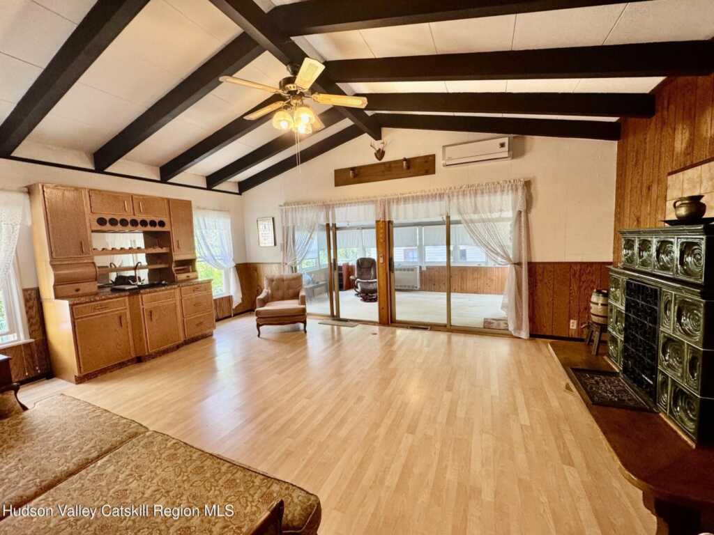 46 Main Street, Phoenicia, NY 12464 - Photo 11 of 35