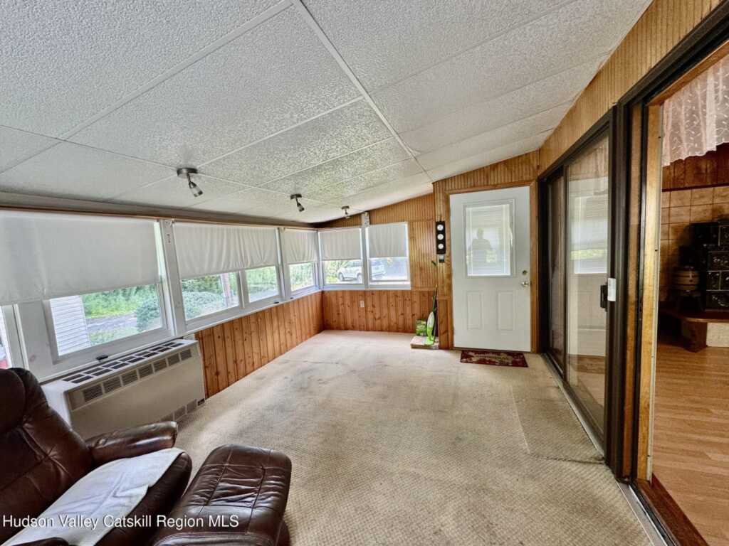 46 Main Street, Phoenicia, NY 12464 - Photo 15 of 35