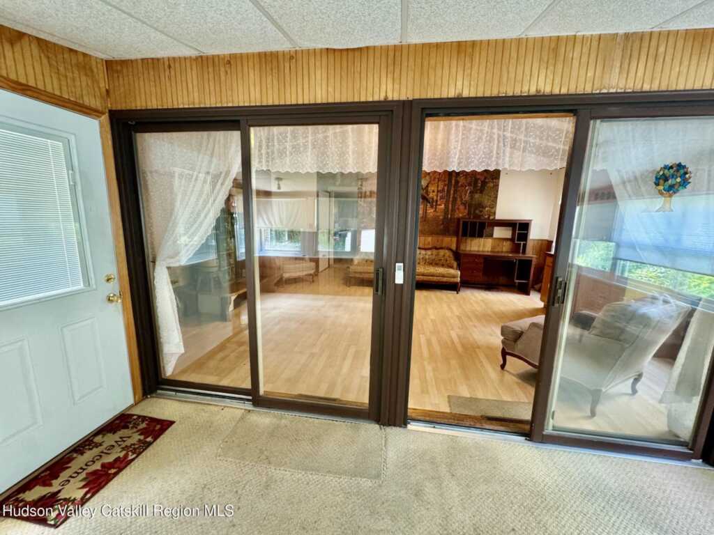 46 Main Street, Phoenicia, NY 12464 - Photo 17 of 35