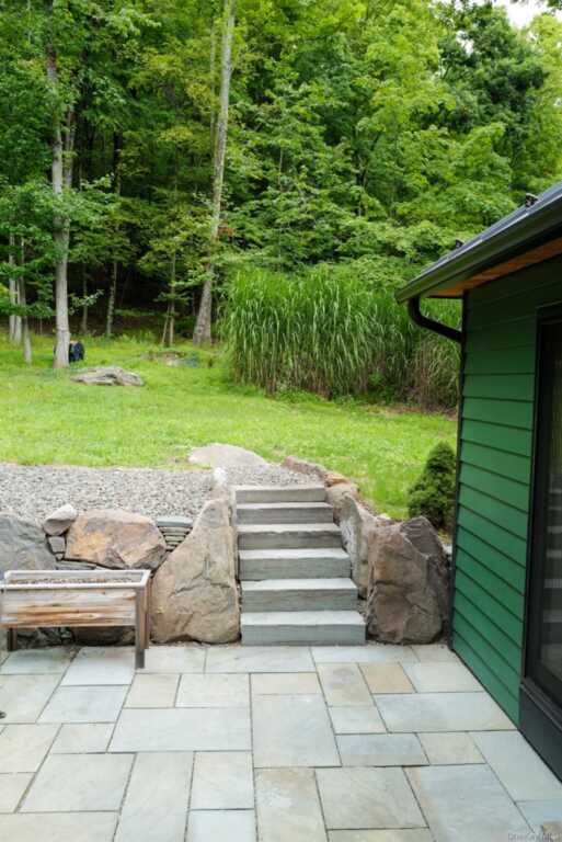 21 Vandermark Road, Woodstock, NY 12498 - Photo 15 of 36