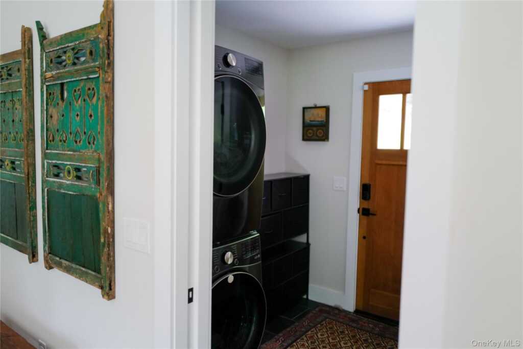 21 Vandermark Road, Woodstock, NY 12498 - Photo 29 of 36