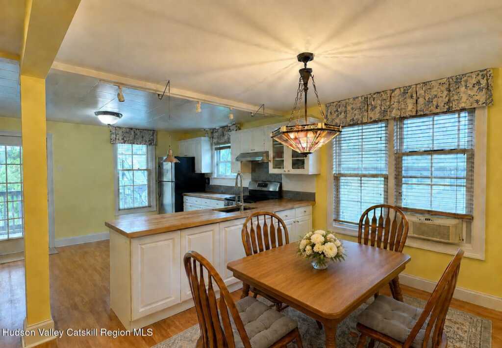 15 Esopus Avenue, Kingston, NY 12401 - Photo 10 of 28