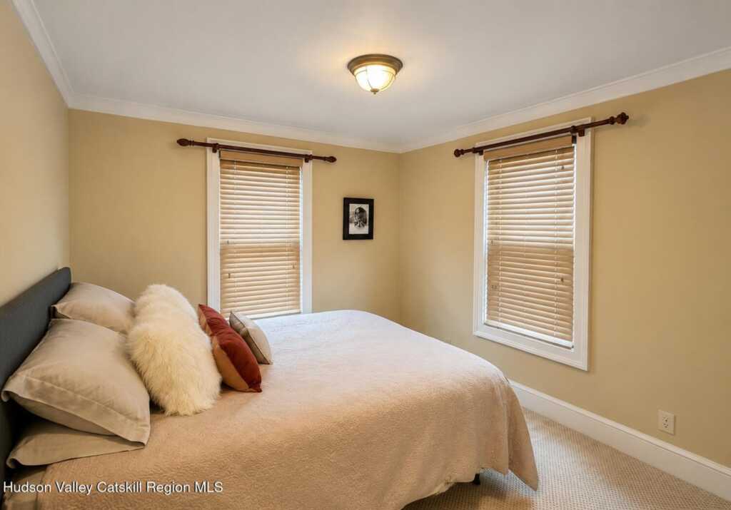 15 Esopus Avenue, Kingston, NY 12401 - Photo 14 of 28