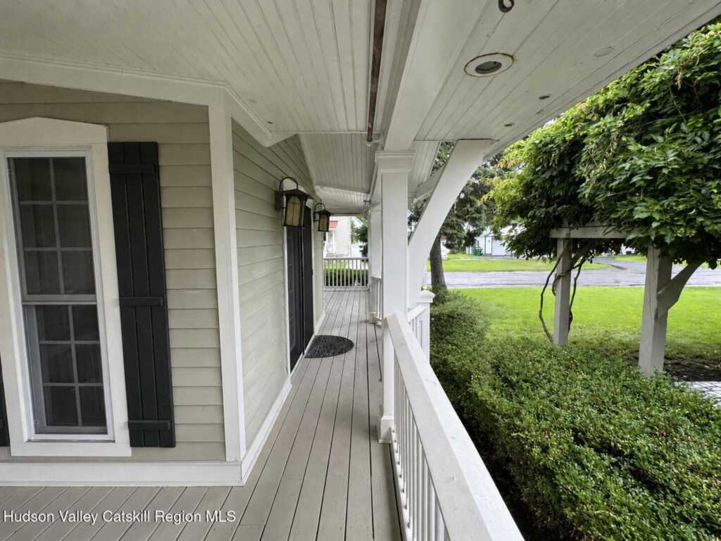 15 Esopus Avenue, Kingston, NY 12401 - Photo 18 of 28
