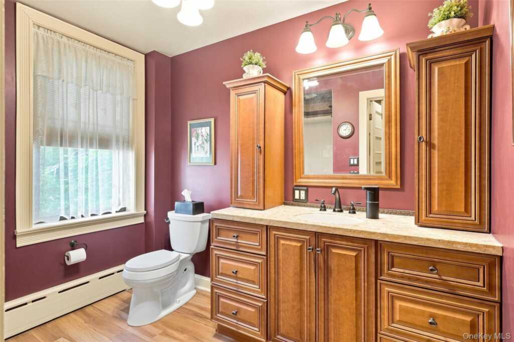 349 Albany Avenue, Kingston, NY 12401 - Photo 30 of 40