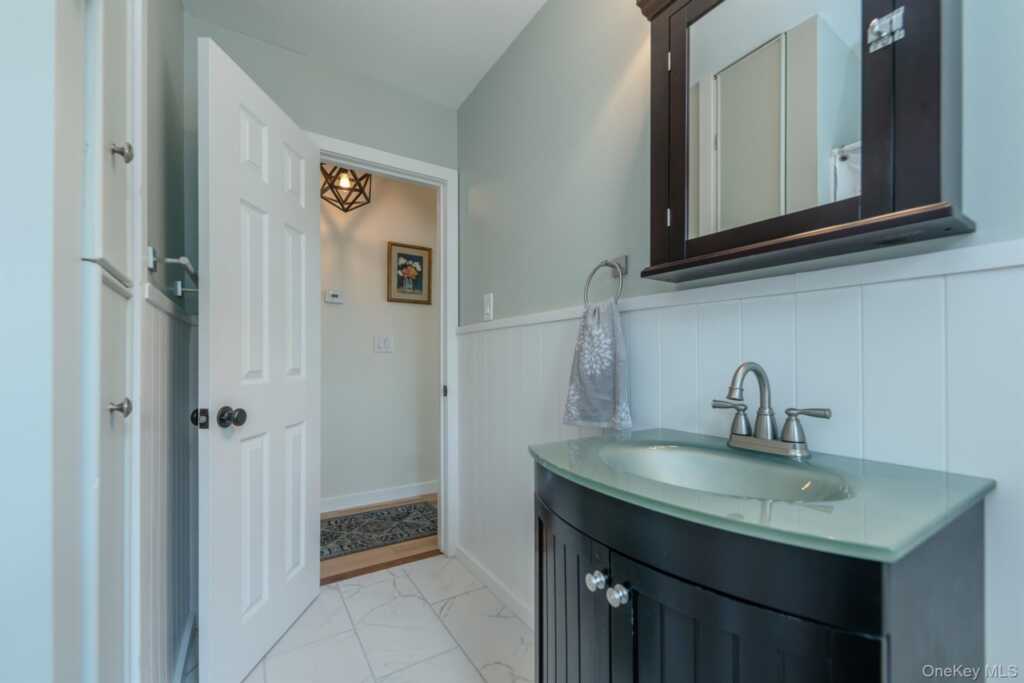 10 Lipton Street, Kingston, NY 12401 - Photo 32 of 47