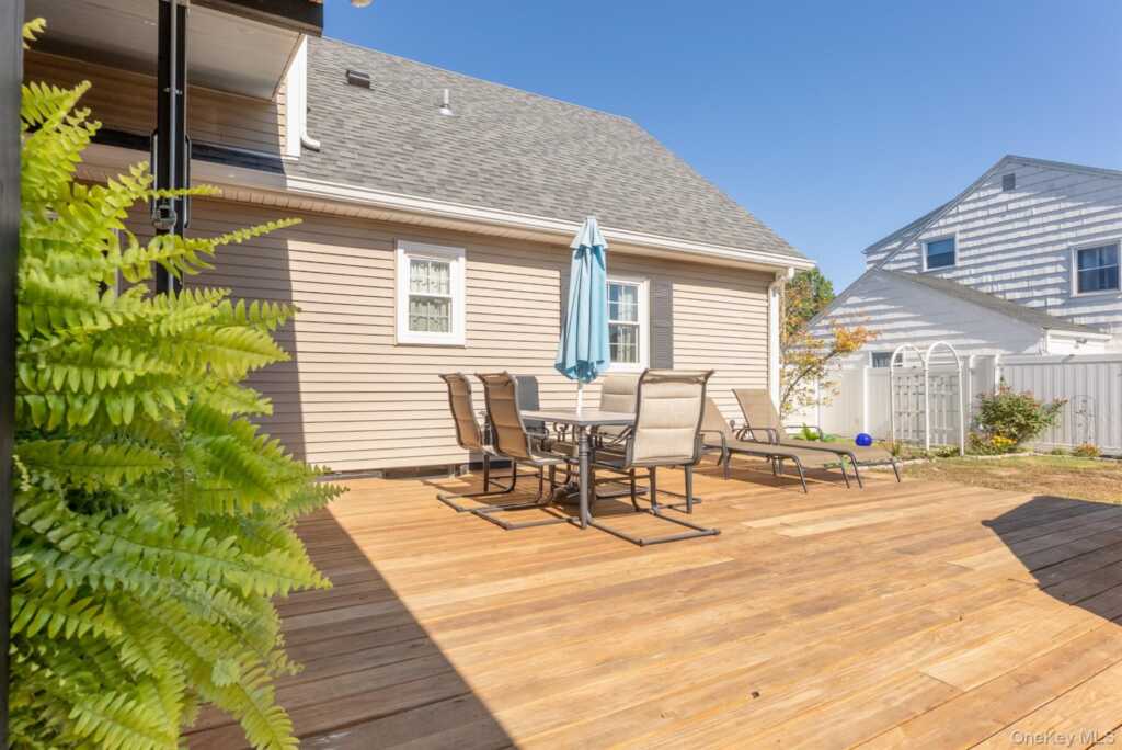 10 Lipton Street, Kingston, NY 12401 - Photo 7 of 47