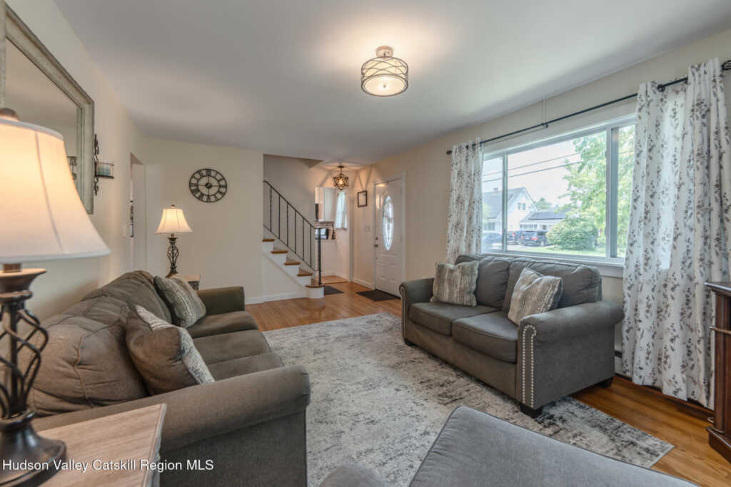 10 Lipton Street, Kingston, NY 12401 - Photo 16 of 50