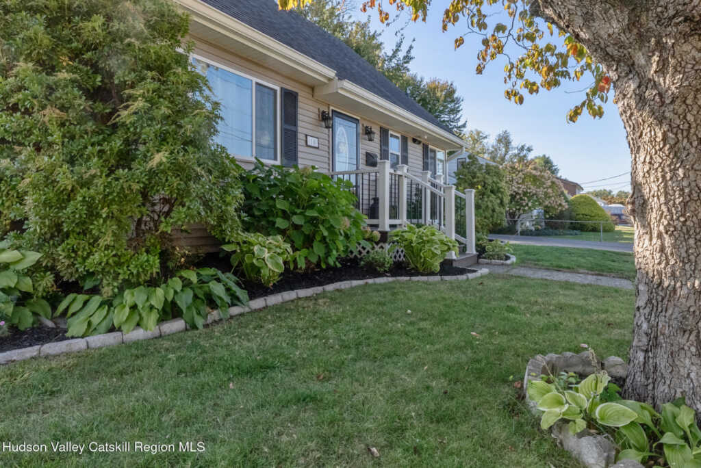 10 Lipton Street, Kingston, NY 12401 - Photo 3 of 50