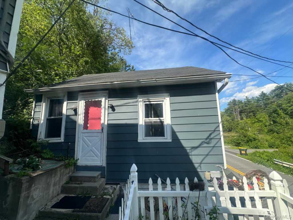 348-354 Binnewater Road, Rosendale, NY 12401 - Photo 24 of 40