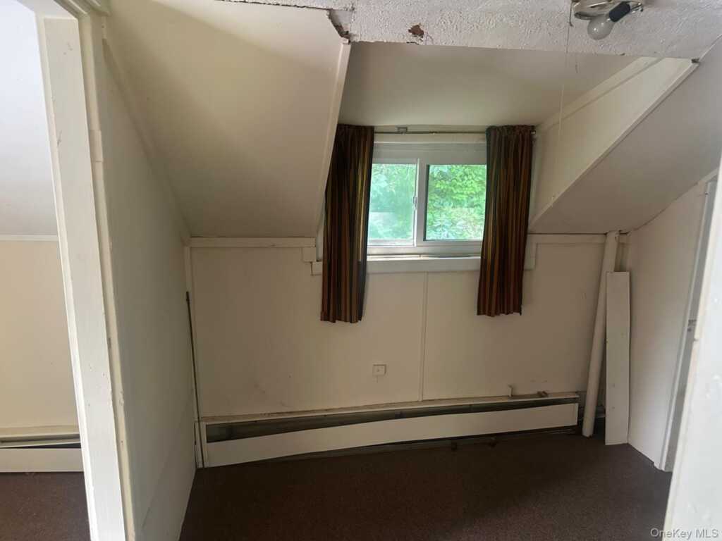 348-354 Binnewater Road, Rosendale, NY 12401 - Photo 37 of 40