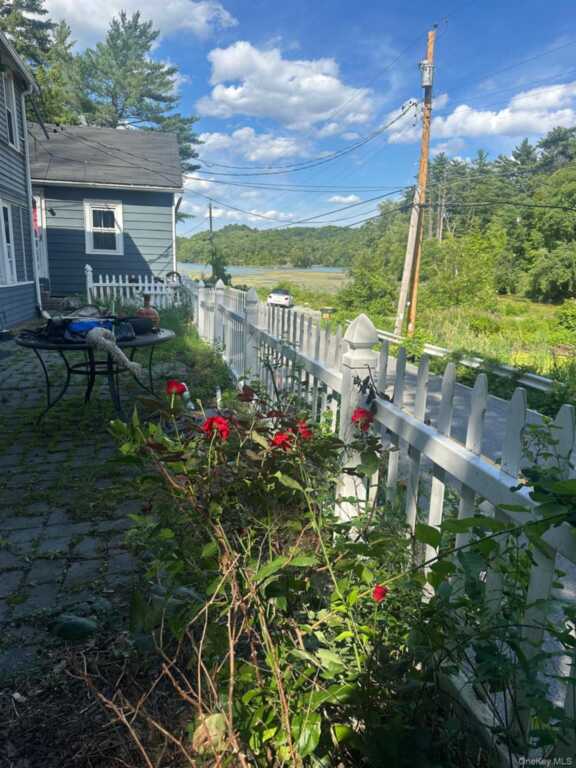 348-354 Binnewater Road, Rosendale, NY 12401 - Photo 38 of 40