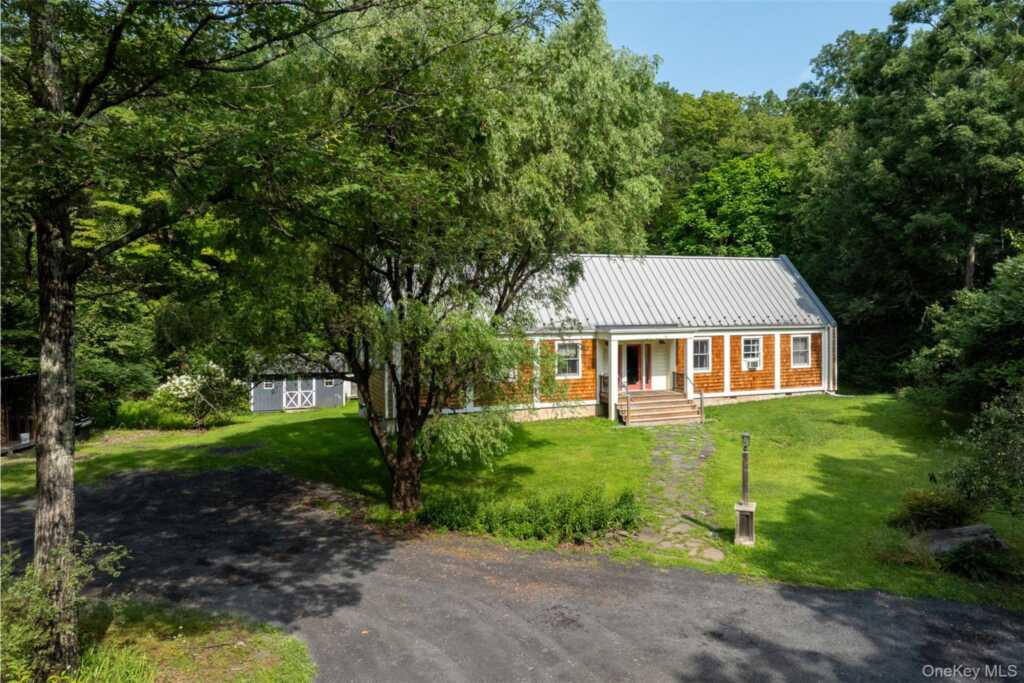 248 Stoll Road, Saugerties, NY 12477