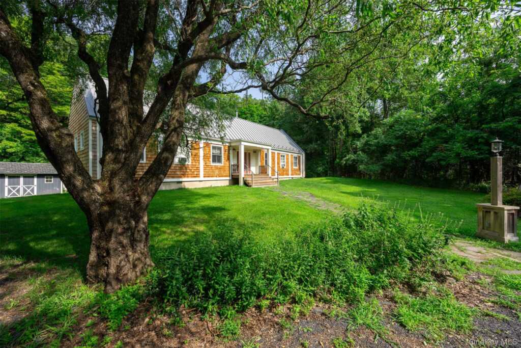 248 Stoll Road, Saugerties, NY 12477 - Photo 17 of 23