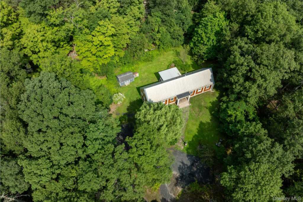 248 Stoll Road, Saugerties, NY 12477 - Photo 3 of 23