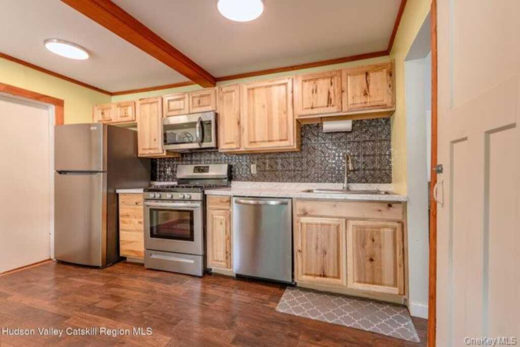 56 Emerick Street, Kingston, NY 12401 - Photo 15 of 27