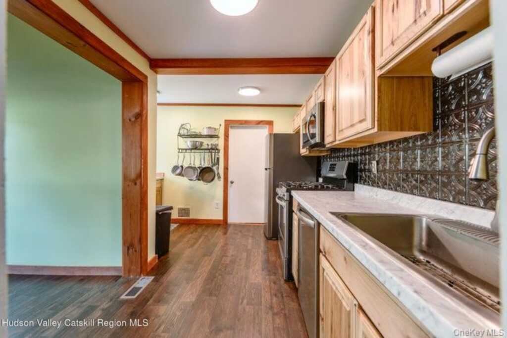 56 Emerick Street, Kingston, NY 12401 - Photo 17 of 27