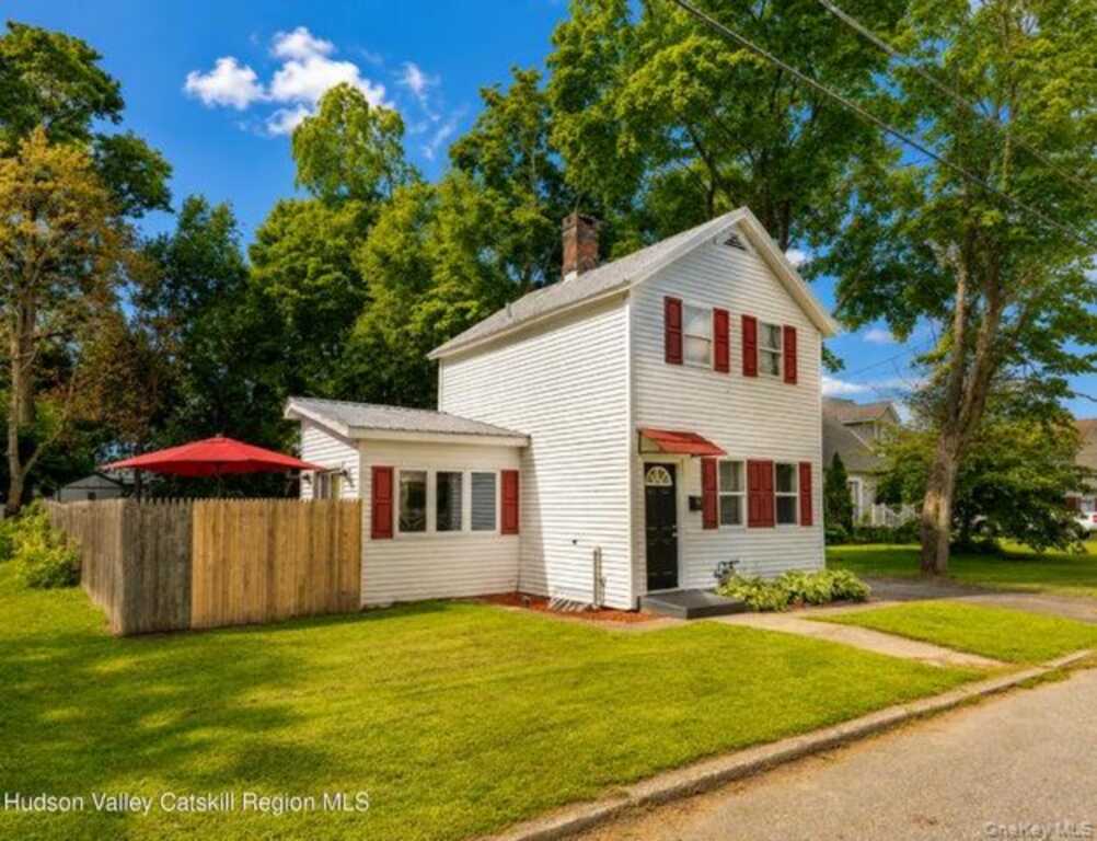 56 Emerick Street, Kingston, NY 12401 - Photo 3 of 27
