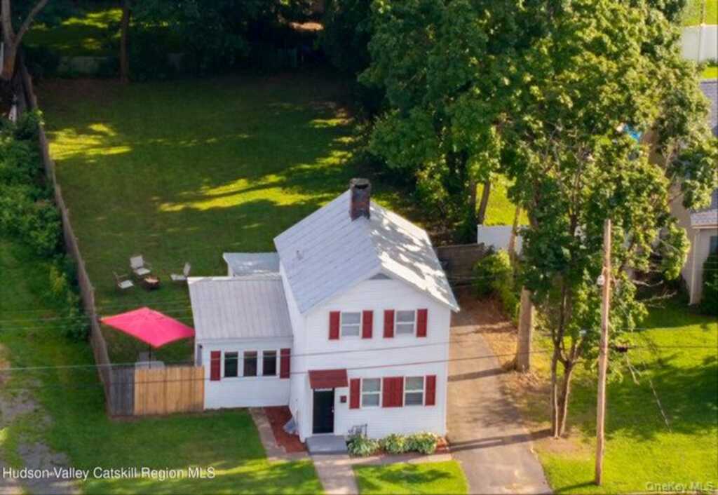 56 Emerick Street, Kingston, NY 12401 - Photo 4 of 27