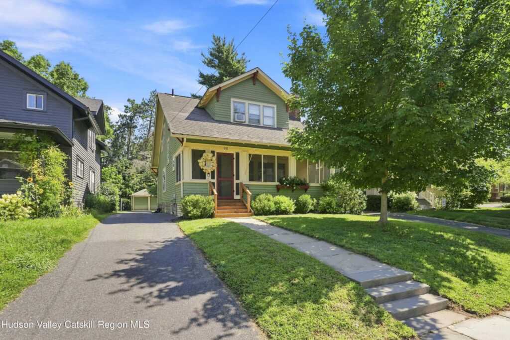 88 Washington Avenue, Kingston, NY 12401