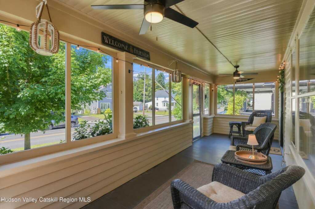 88 Washington Avenue, Kingston, NY 12401 - Photo 15 of 50