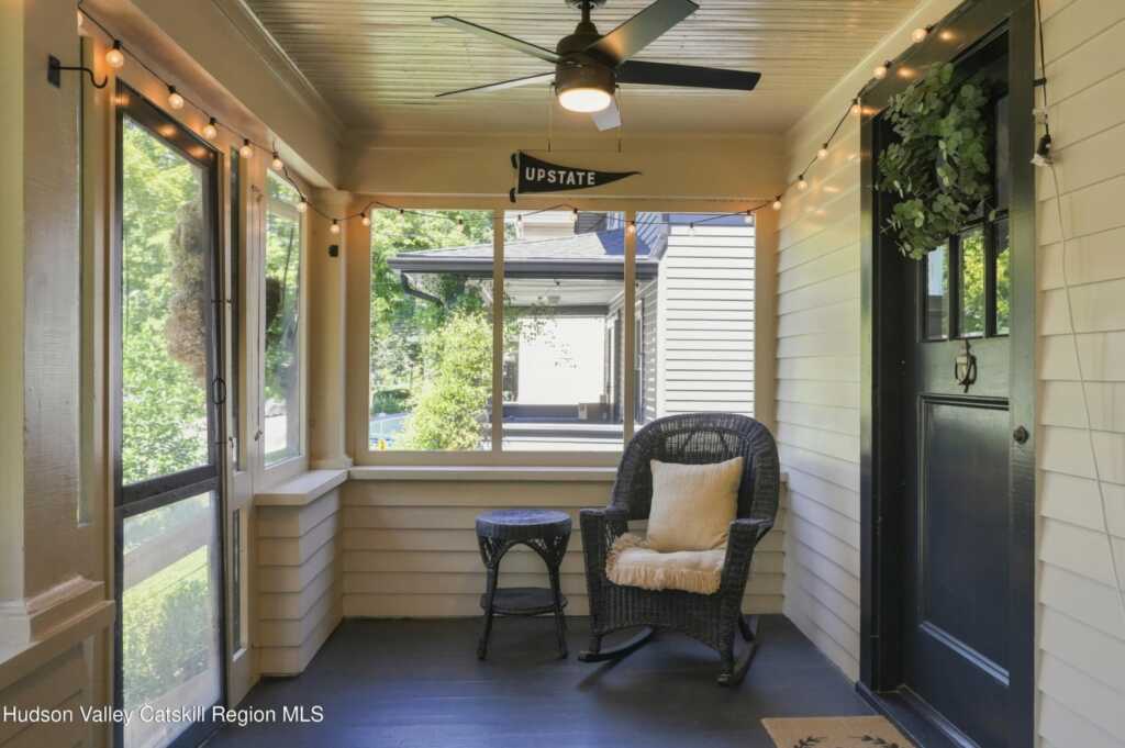 88 Washington Avenue, Kingston, NY 12401 - Photo 16 of 50