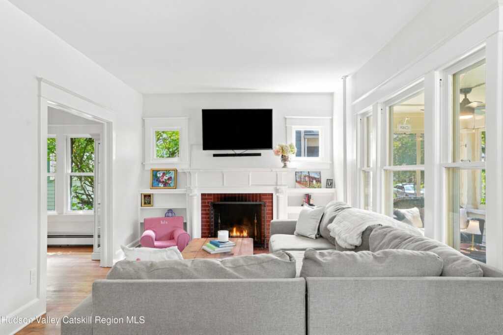 88 Washington Avenue, Kingston, NY 12401 - Photo 23 of 50