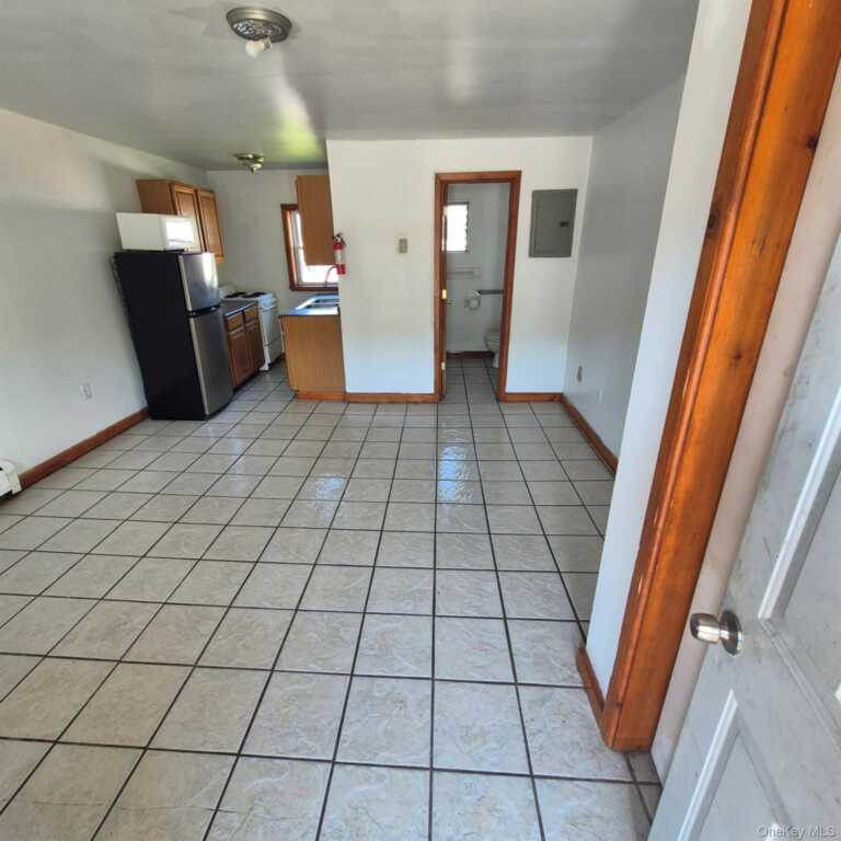 2071 Ulster Avenue, Unit #4, Kingston, NY 12449