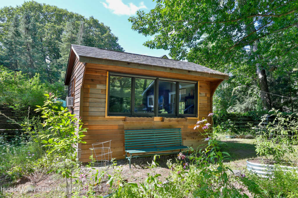 1017 Veterans Way, Phoenicia, NY 12464 - Photo 21 of 39