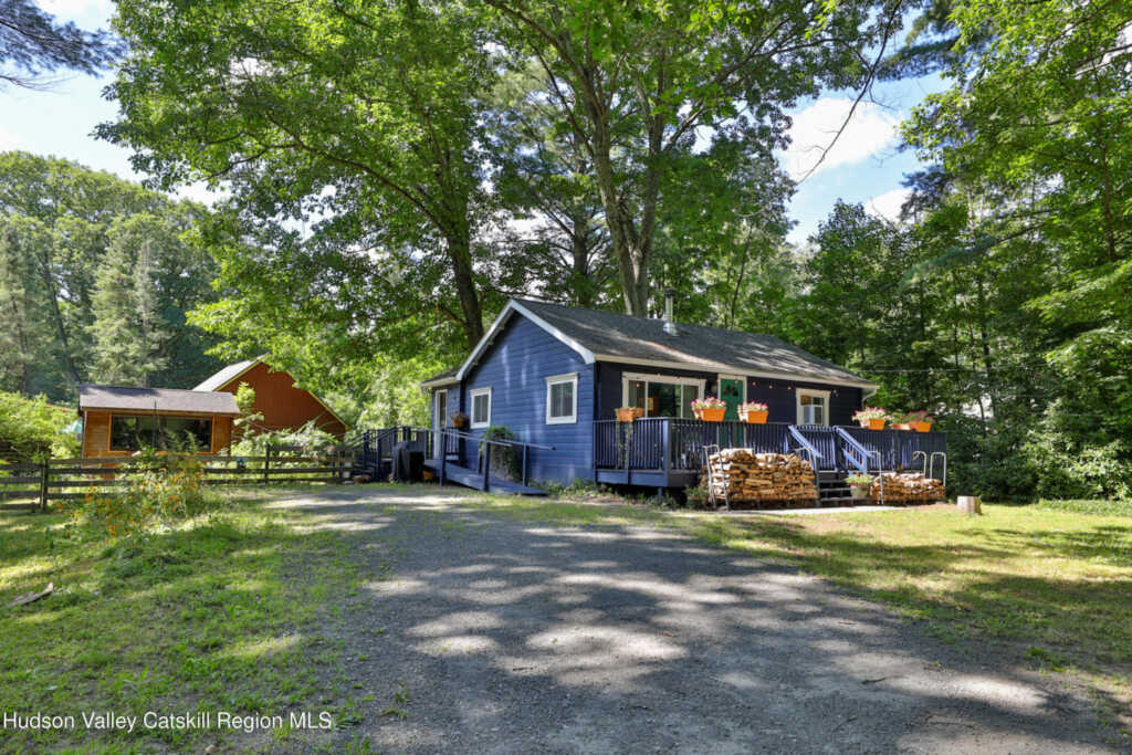 1017 Veterans Way, Phoenicia, NY 12464 - Photo 34 of 39