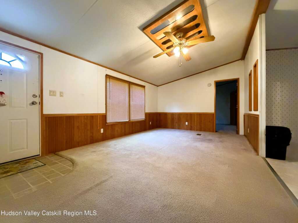 43 Central Avenue, Rosendale, NY 12472 - Photo 4 of 27
