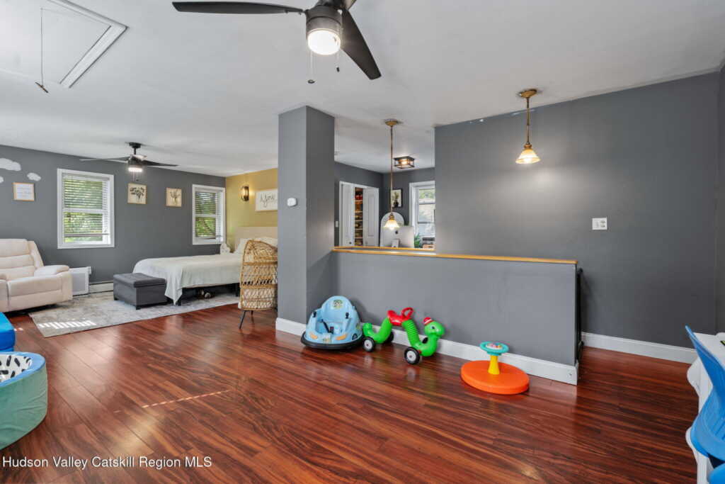 54 Boulevard, Kingston, NY 12401 - Photo 11 of 41