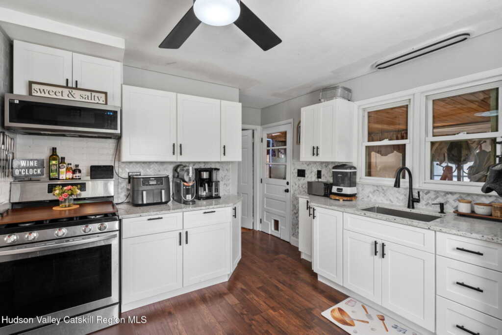 54 Boulevard, Kingston, NY 12401 - Photo 24 of 41