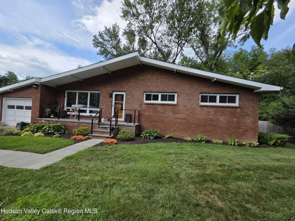 199 Ashokan Road, Kingston, NY 12401