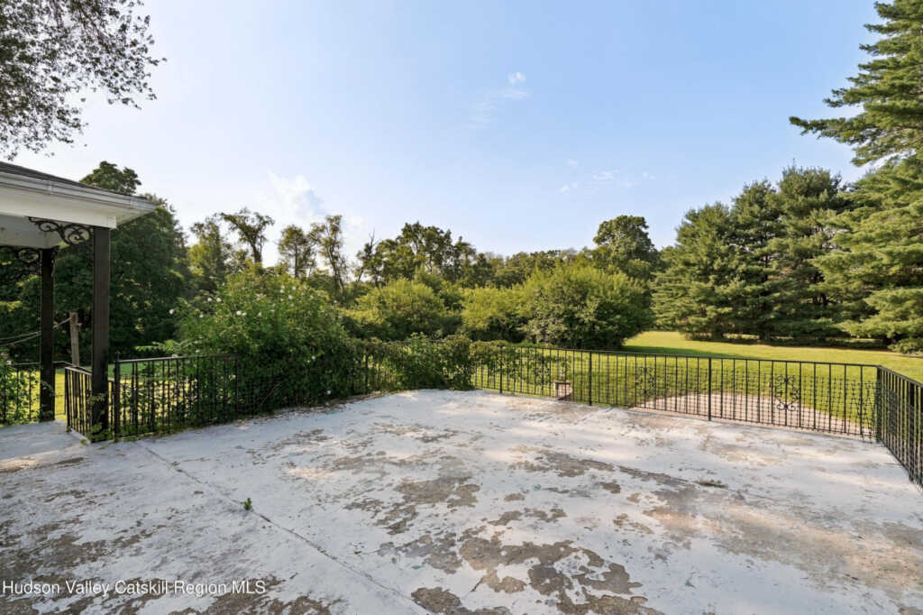 236 Glasco Turnpike, Saugerties, NY 12477 - Photo 45 of 50