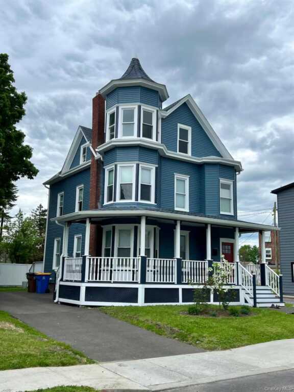 34 E Saint James Street, Kingston, NY 12401