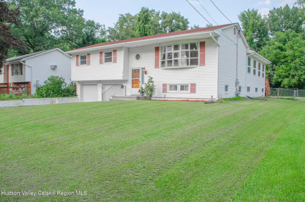 32 Kalina Drive, Saugerties, NY 12477 - Photo 34 of 35