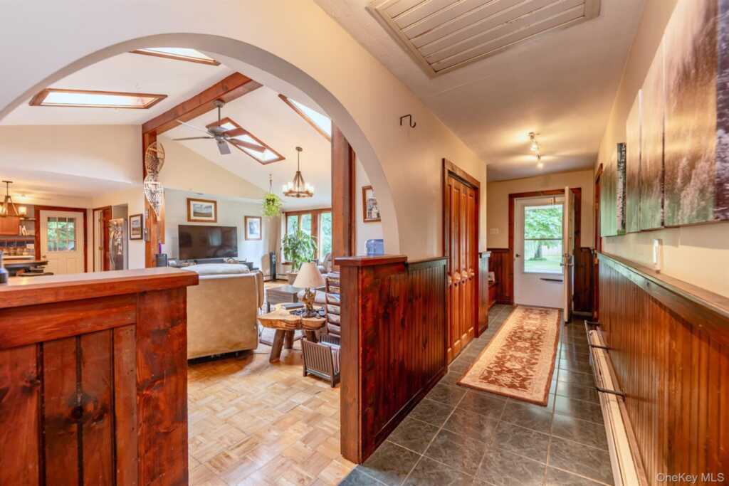 104 Park Place, Saugerties, NY 12477 - Photo 17 of 48