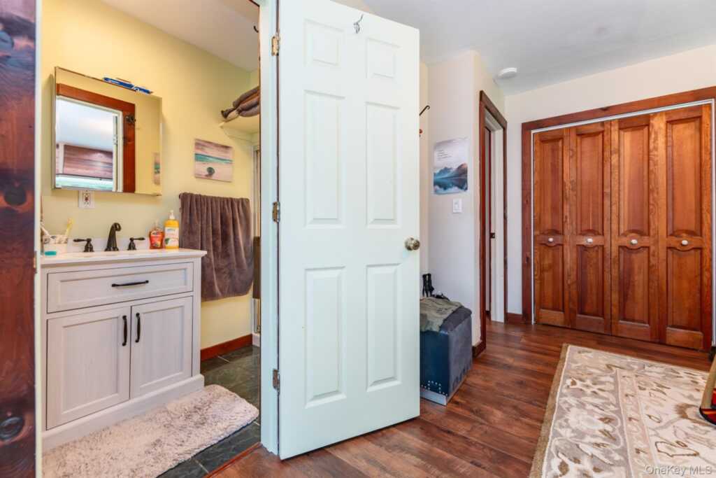 104 Park Place, Saugerties, NY 12477 - Photo 28 of 48