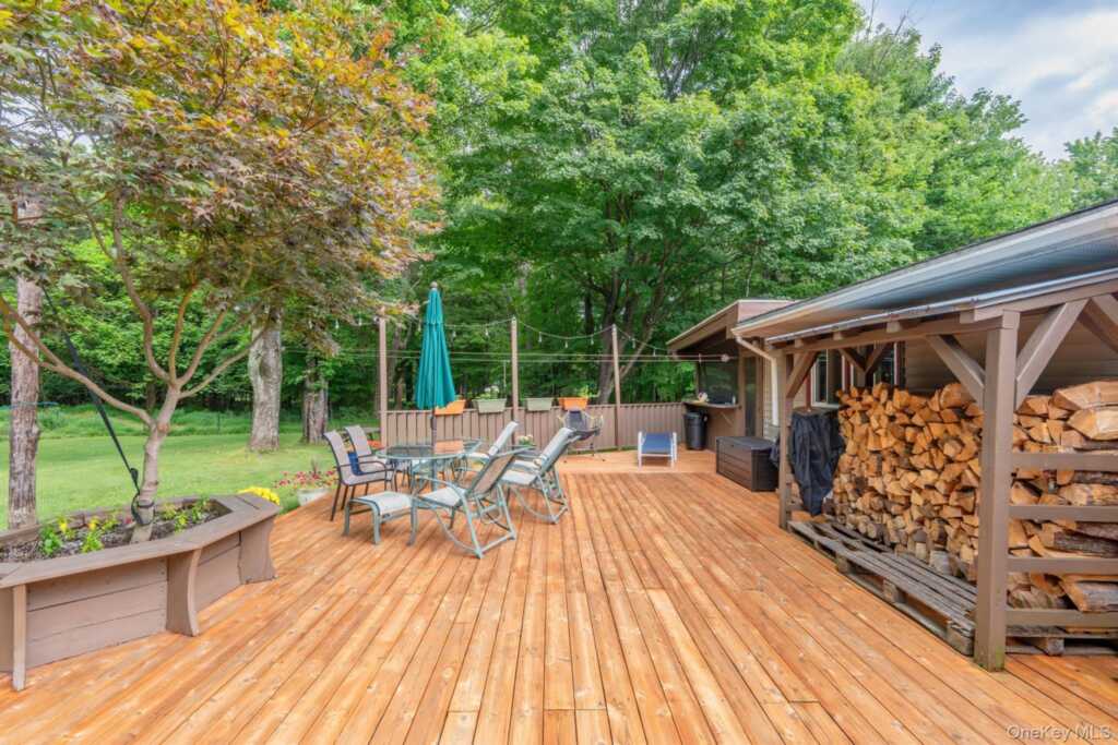 104 Park Place, Saugerties, NY 12477 - Photo 38 of 48