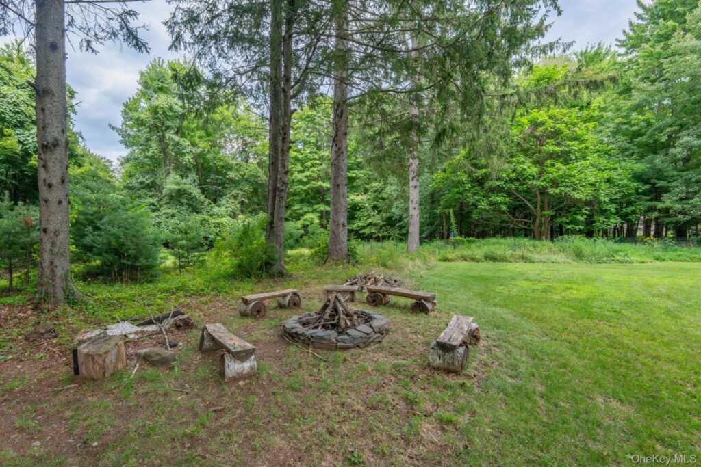 104 Park Place, Saugerties, NY 12477 - Photo 43 of 48